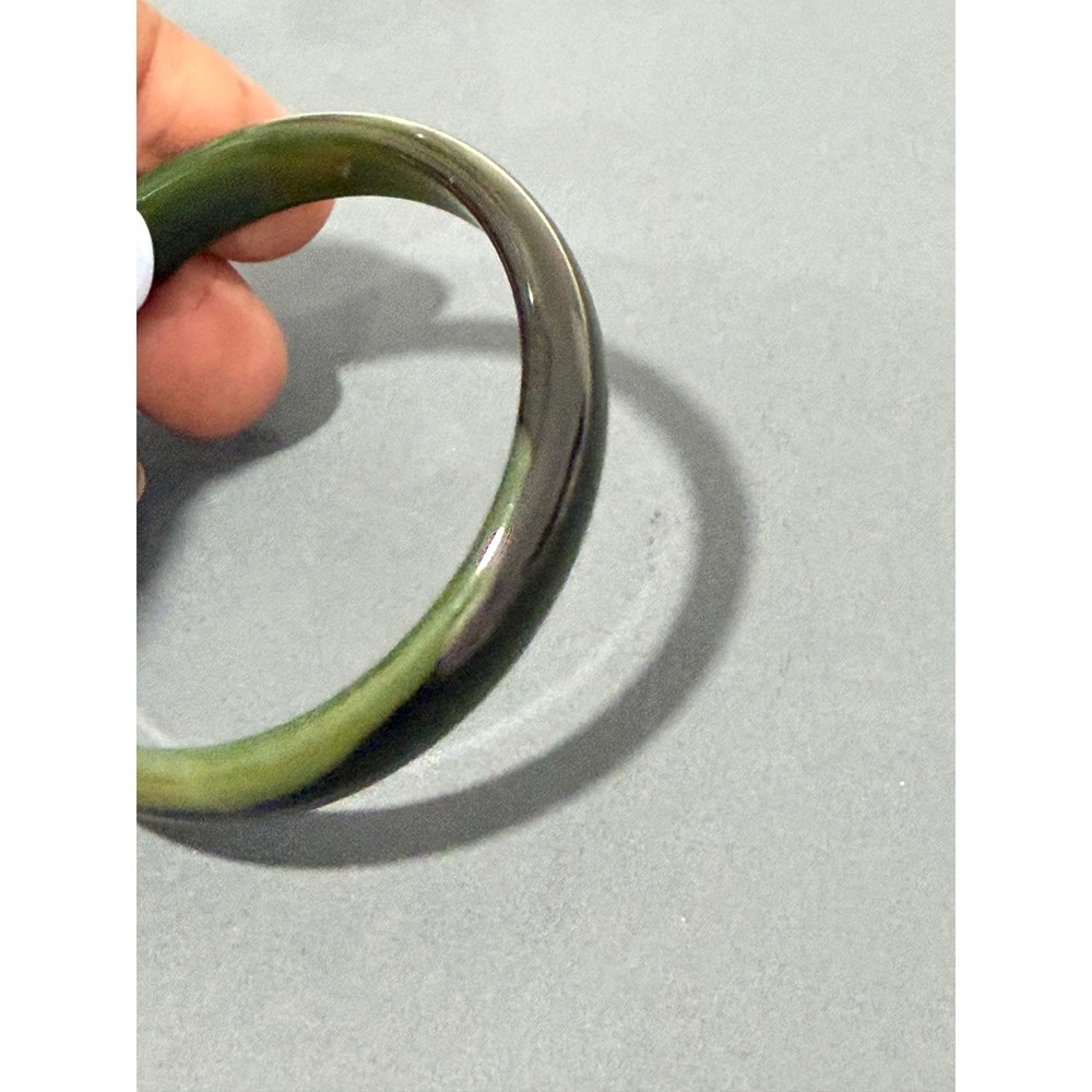Green Stone Bangle‎ Bracelet Size 6.75 Dark Green Black Streaks - Picture 6 of 8